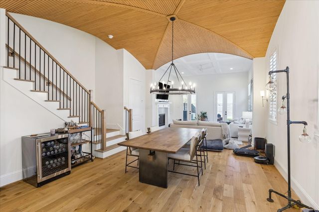 531 W 27th Street, Houston, TX 77008