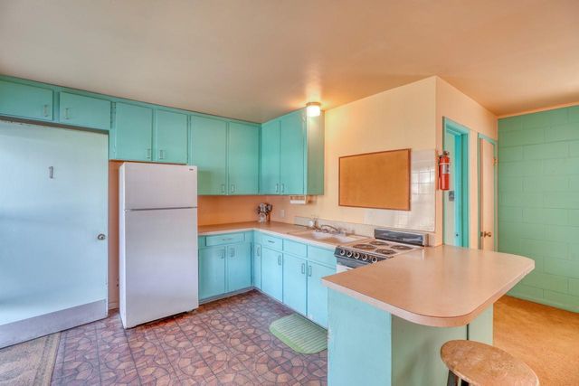 201 Lakewood DR, Burnet, TX 78611