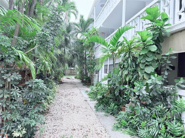 1120 102nd Street 2, Bay Harbor Islands, FL 33154
