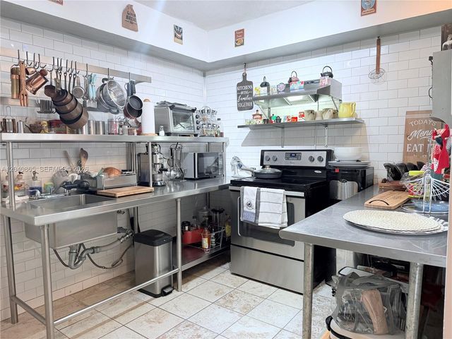 1120 102nd Street 2, Bay Harbor Islands, FL 33154