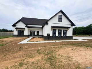 248 Old Vaughn Bridge Road, Hartselle, AL 35640