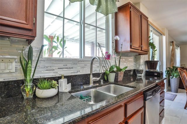 15474 Petunia Street, Fontana, CA 92336