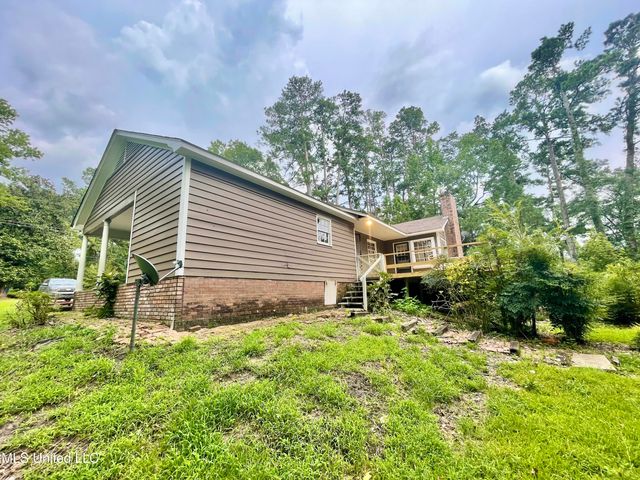 114 Dogwood Drive, Hazlehurst, MS 39083