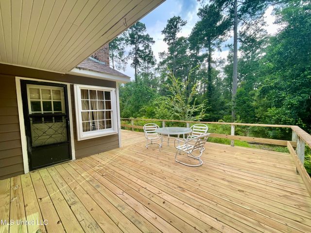 114 Dogwood Drive, Hazlehurst, MS 39083