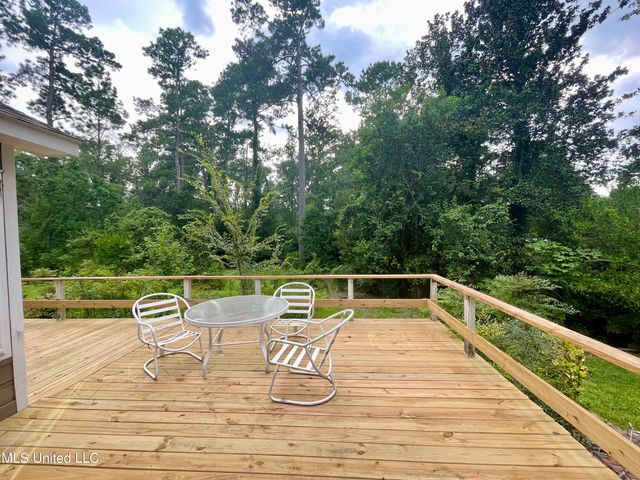 114 Dogwood Drive, Hazlehurst, MS 39083