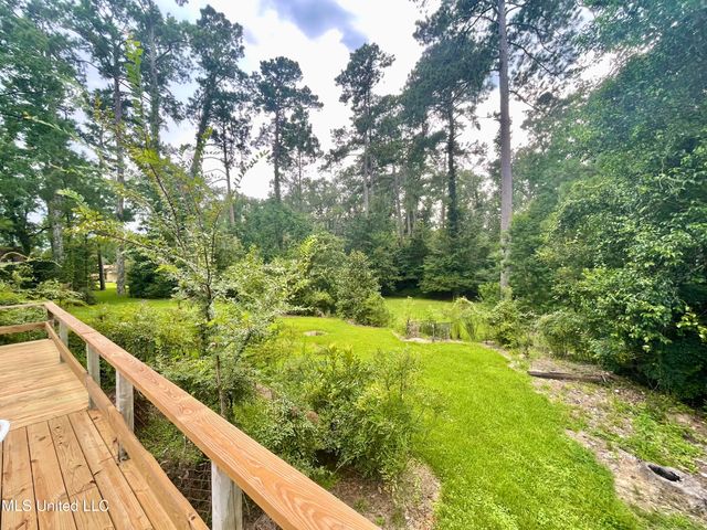 114 Dogwood Drive, Hazlehurst, MS 39083
