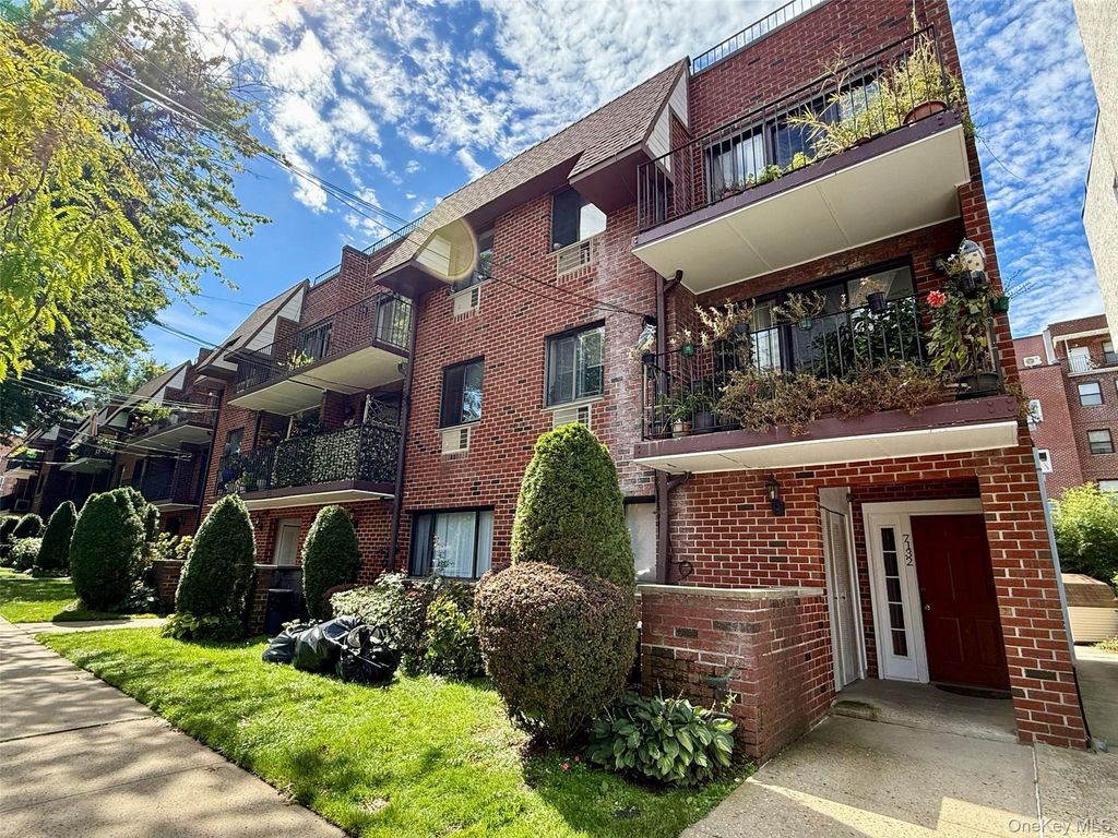 71-32 163rd Street 1, Fresh Meadows, NY 11365 — exterior