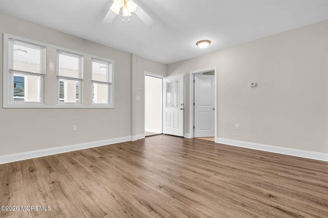 48 Flint Road B, Toms River, NJ 08757