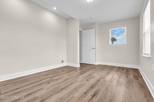 48 Flint Road B, Toms River, NJ 08757