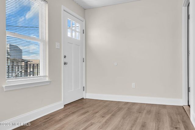 48 Flint Road B, Toms River, NJ 08757
