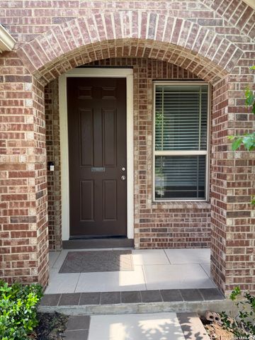 2068 COWAN DR, New Braunfels, TX 78132