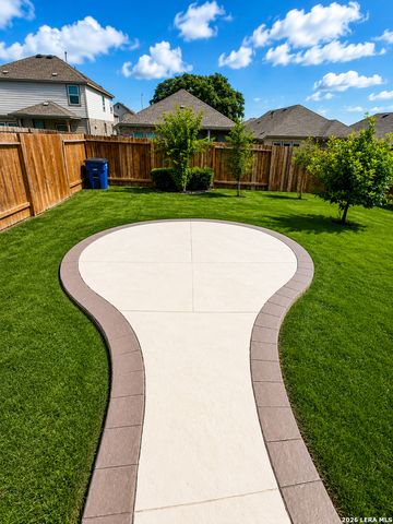 2068 COWAN DR, New Braunfels, TX 78132