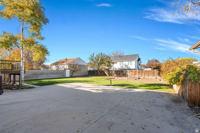 6072 S 700 W, Murray, UT 84123
