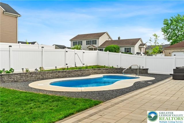 2670 14th Street, Bethlehem Twp, PA 18020