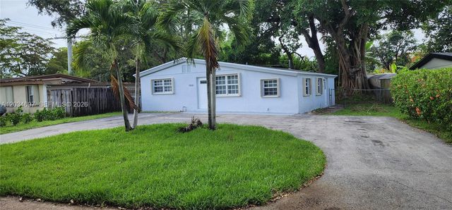 5606 Farragut Street, Hollywood, FL 33021