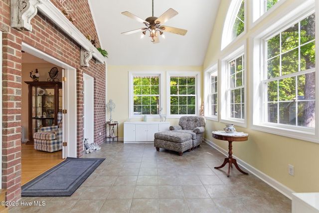 410 Whitebridge Road, Hampstead, NC 28443
