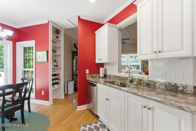 410 Whitebridge Road, Hampstead, NC 28443
