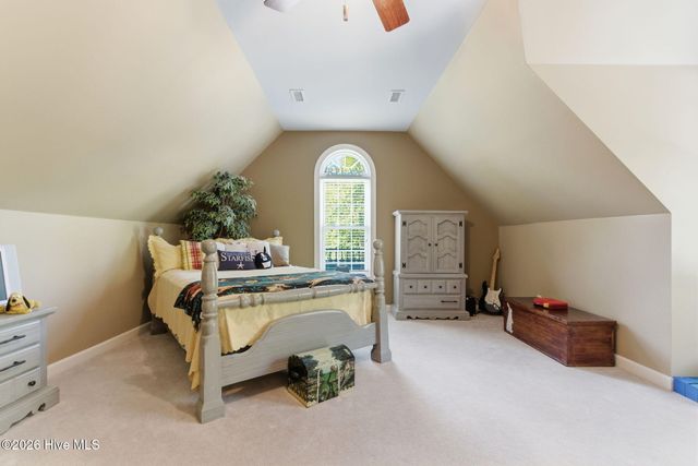 410 Whitebridge Road, Hampstead, NC 28443