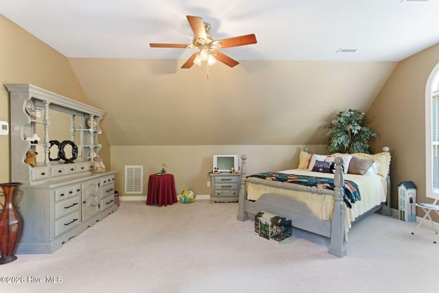 410 Whitebridge Road, Hampstead, NC 28443