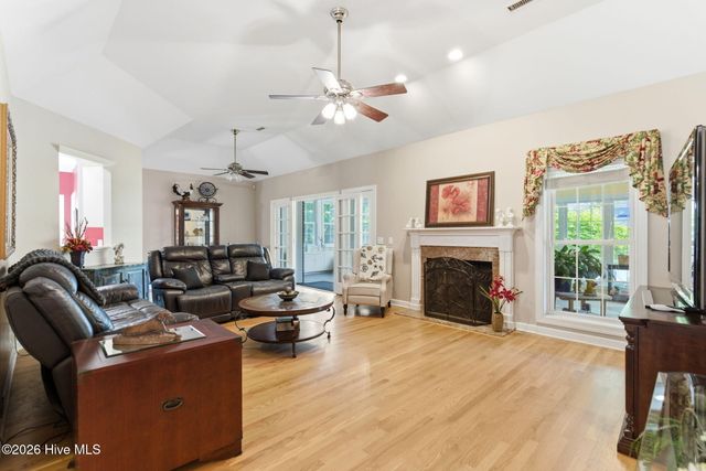 410 Whitebridge Road, Hampstead, NC 28443
