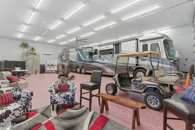 410 Whitebridge Road, Hampstead, NC 28443
