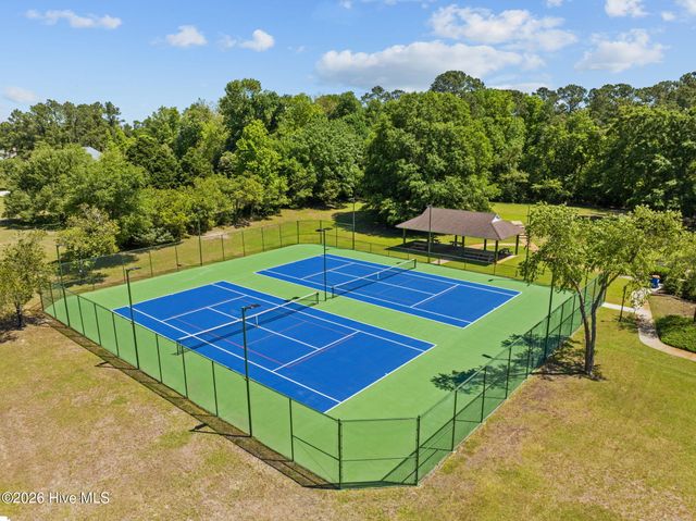 410 Whitebridge Road, Hampstead, NC 28443