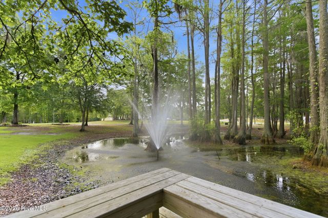 410 Whitebridge Road, Hampstead, NC 28443