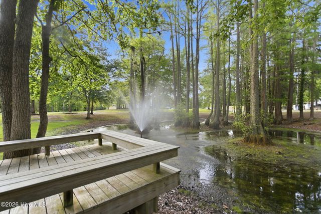 410 Whitebridge Road, Hampstead, NC 28443