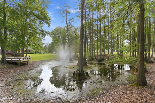 410 Whitebridge Road, Hampstead, NC 28443