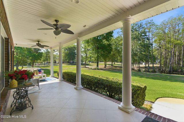410 Whitebridge Road, Hampstead, NC 28443