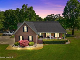 410 Whitebridge Road, Hampstead, NC 28443