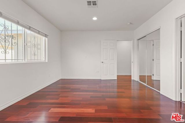 2120 9th Avenue, Los Angeles, CA 90018