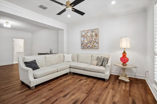 2916 Thomas Avenue, Dallas, TX 75204