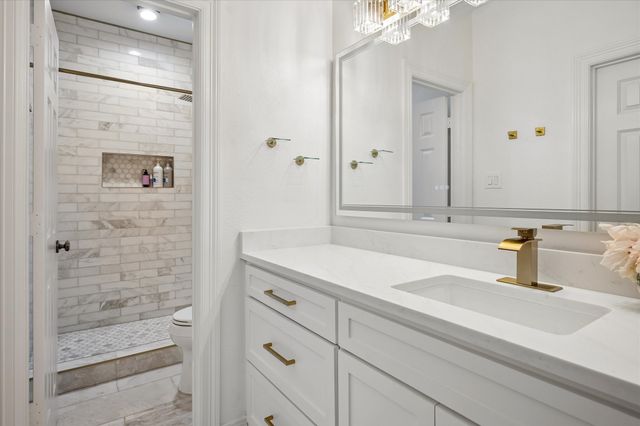 2916 Thomas Avenue, Dallas, TX 75204