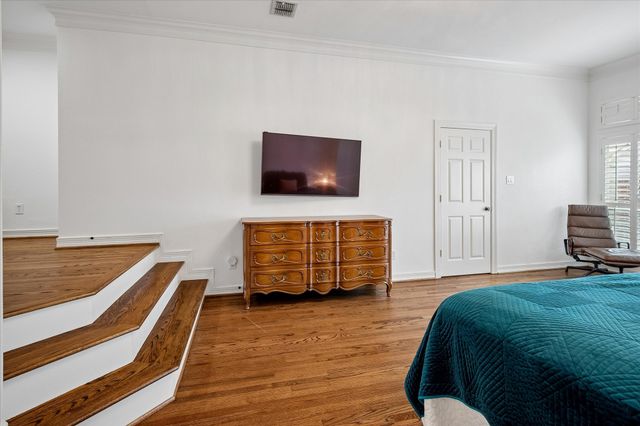 2916 Thomas Avenue, Dallas, TX 75204