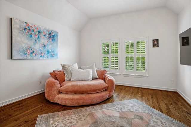 2916 Thomas Avenue, Dallas, TX 75204