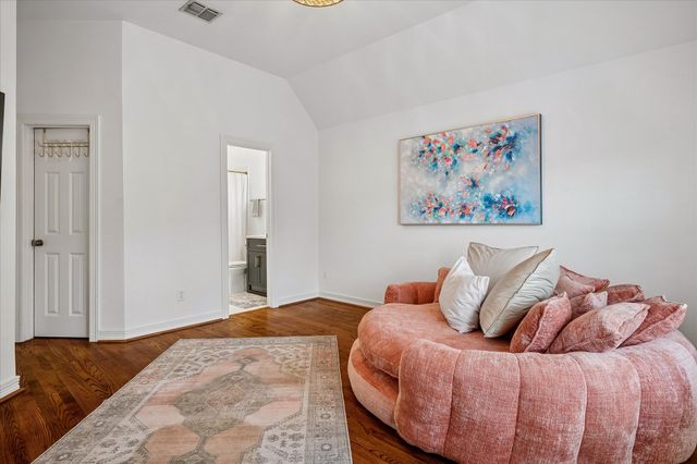 2916 Thomas Avenue, Dallas, TX 75204