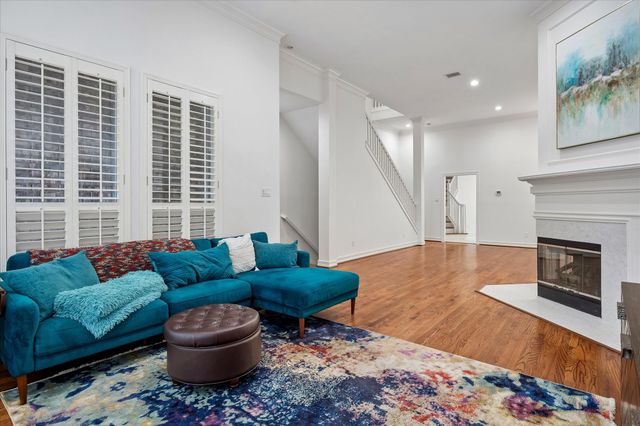 2916 Thomas Avenue, Dallas, TX 75204