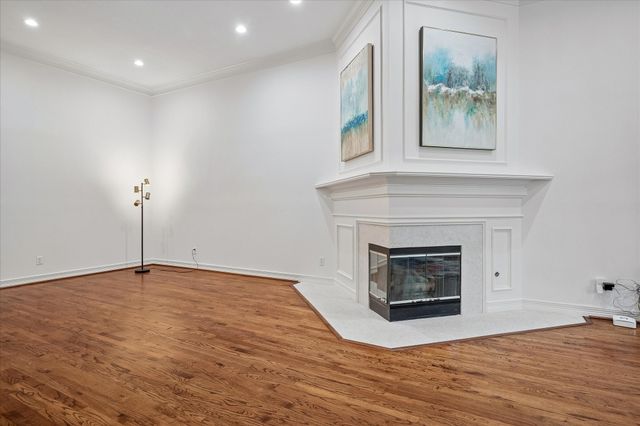 2916 Thomas Avenue, Dallas, TX 75204