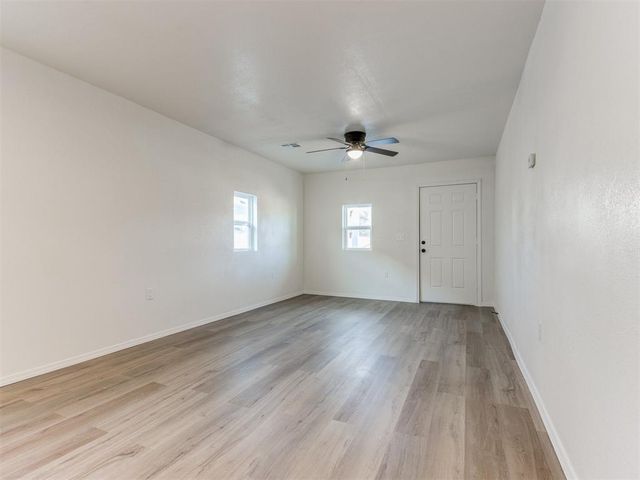 1330 NE 7th Street A, Oklahoma City, OK 73117