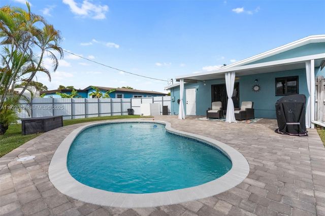 12460 SW 186th St, Miami, FL 33177