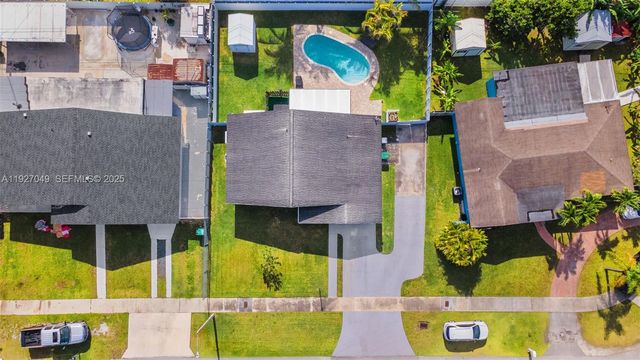 12460 SW 186th St, Miami, FL 33177