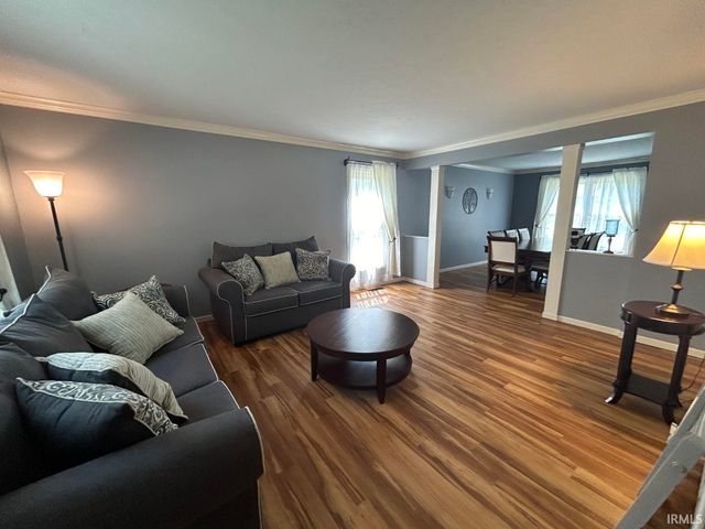 423 Crimson Lane, Plymouth, IN 46563