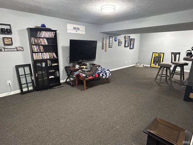 423 Crimson Lane, Plymouth, IN 46563