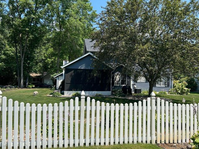 423 Crimson Lane, Plymouth, IN 46563