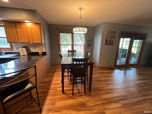 423 Crimson Lane, Plymouth, IN 46563