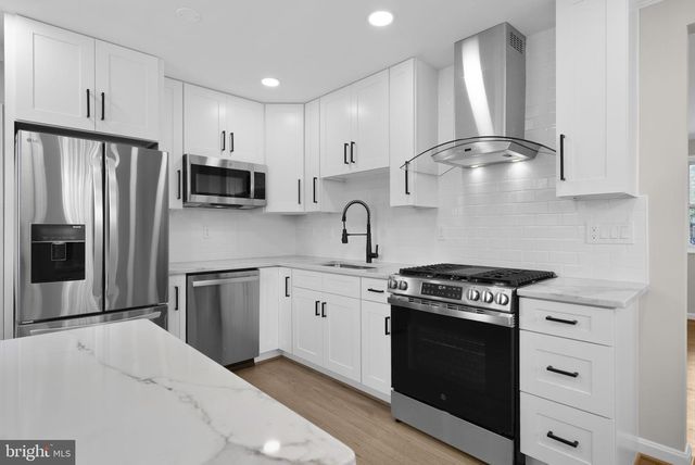 11514 MONONGAHELA DR, Rockville, MD 20852