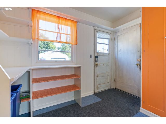 726 Ne 3rd Ave, Hillsboro, OR 97124