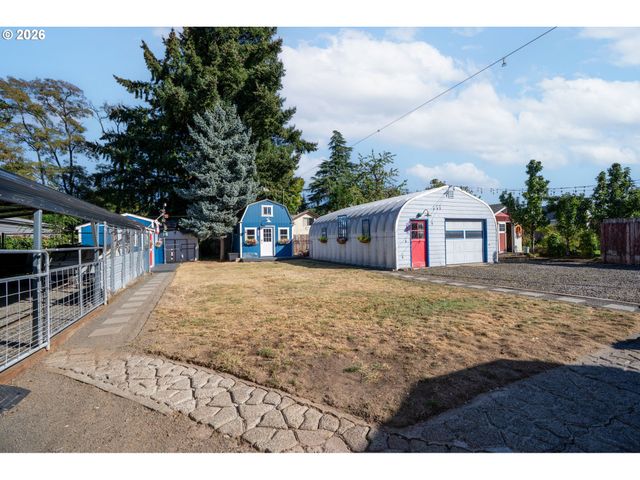726 Ne 3rd Ave, Hillsboro, OR 97124