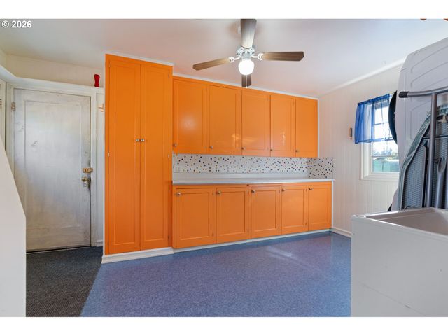 726 Ne 3rd Ave, Hillsboro, OR 97124